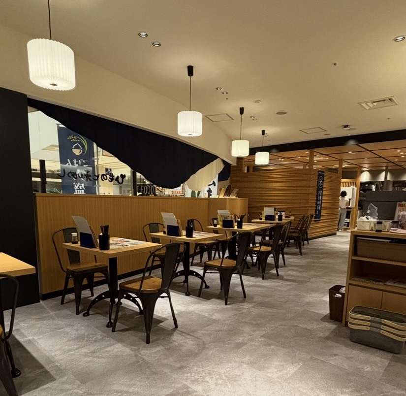 ひものと和めし処 をかし（豊田市）　店内雰囲気