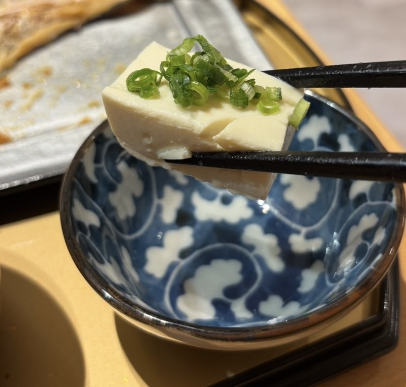 ひものと和めし処 をかし（豊田市）　小鉢の豆腐