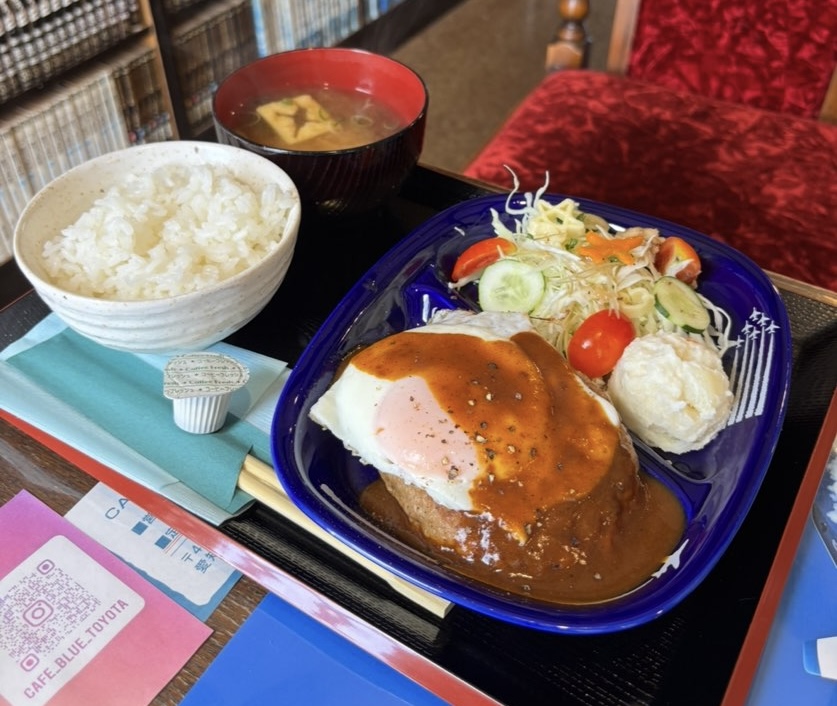 CAFE Blue（豊田市）　ハンバーグランチ
