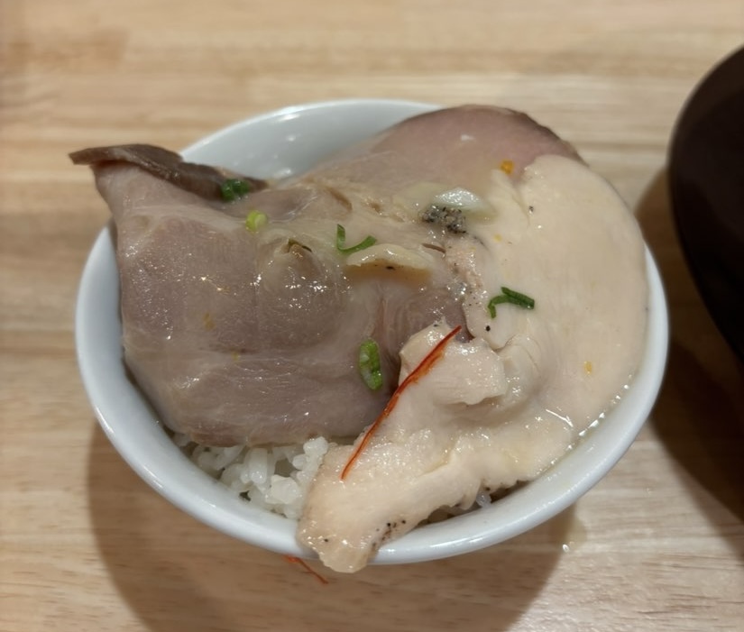 Ramen光鶏（豊田市）　ライスとチャーシュー