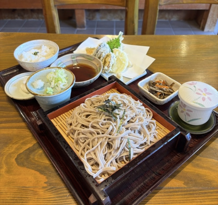 そば工房すもも（豊田市）　ざるそばランチ