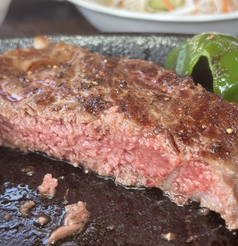 ばんじゃーる駒ヶ原（北設楽郡）　ステーキの断面