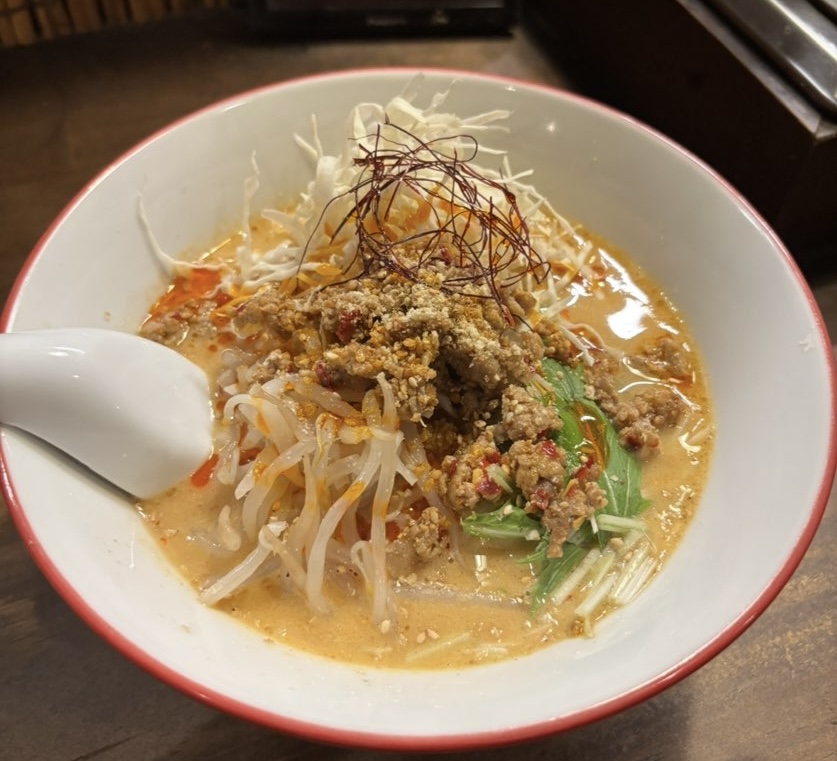 らーめん あきば家（豊田市）　担々麺