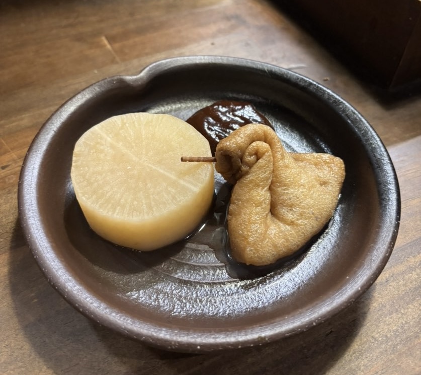 らーめん あきば家（豊田市）　おでんの大根と餅巾着