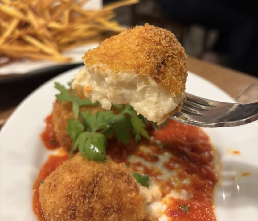 KITCHEN NICO(豊田市) ズワイガニのクリームコロッケ