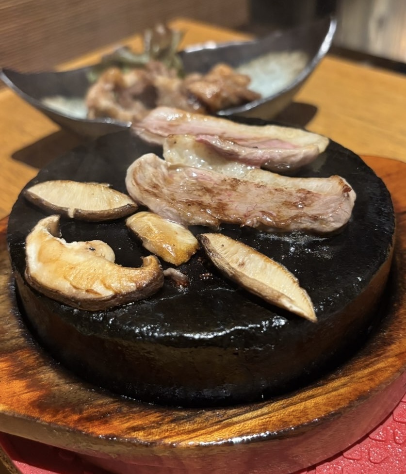 JAPANESE DINING 花蔵(豊田市) 鴨の石焼