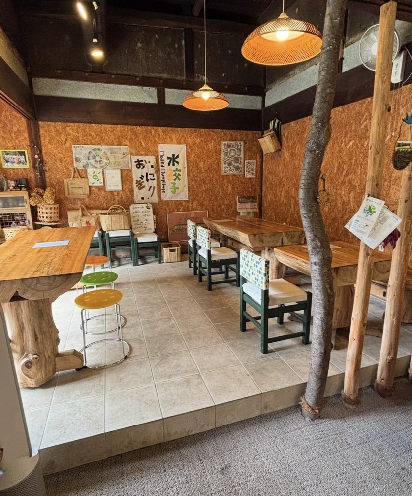 池島五組 厨房168 店内雰囲気