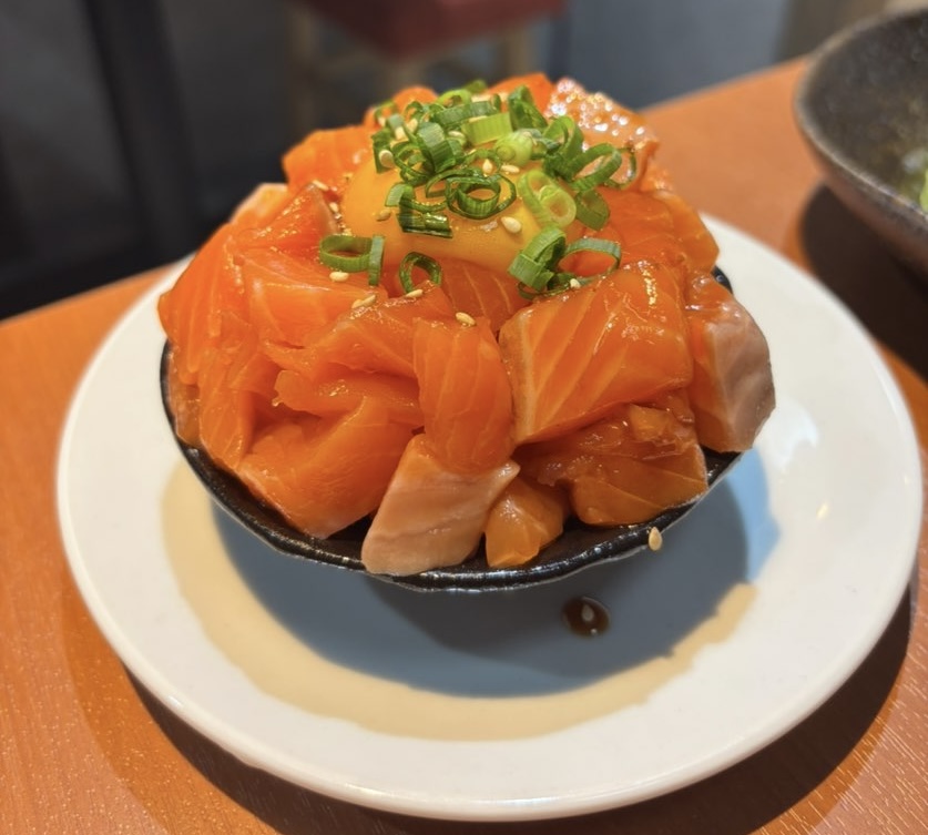 炭火ノ串や。ニューハカタスタイル 豊田駅前店 Mr.サーモン