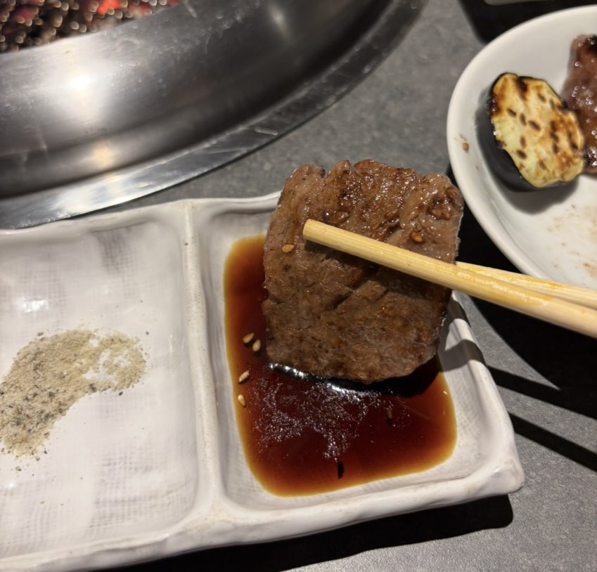 朝日亭 豊栄店 上カルビ