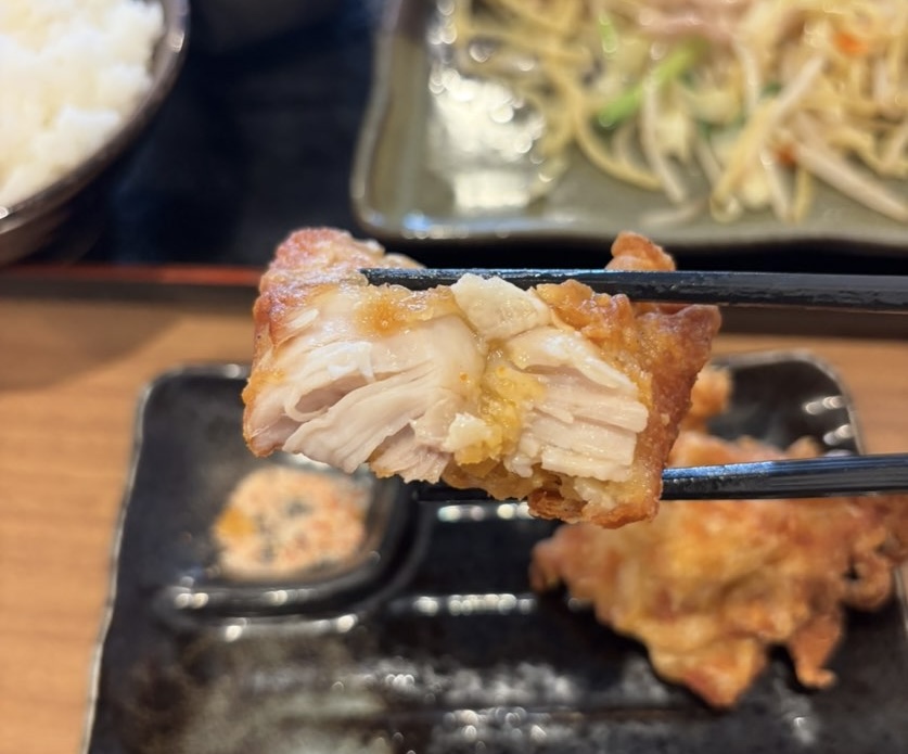 台湾料理 友采香(豊田市) 唐揚げの断面