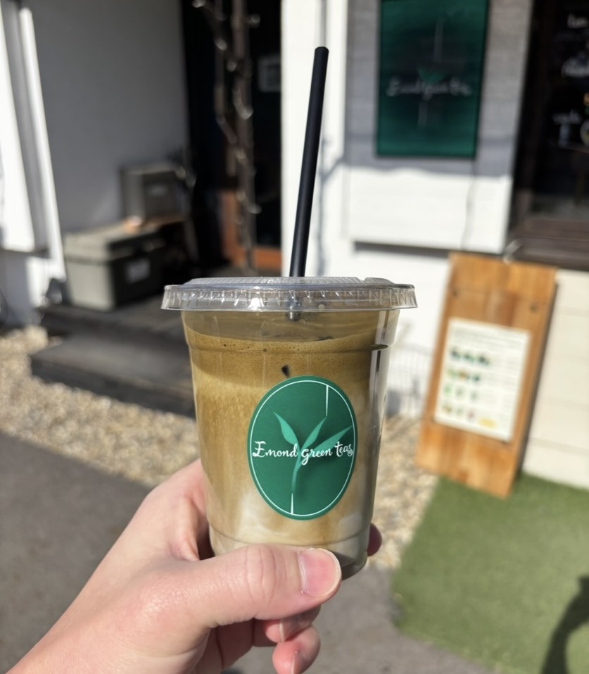 香嵐渓もみじまつり2025 屋台　ほうじ茶ラテ