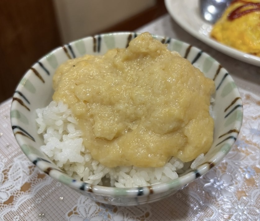 オリエント（豊田市）　山芋ステーキとごはん