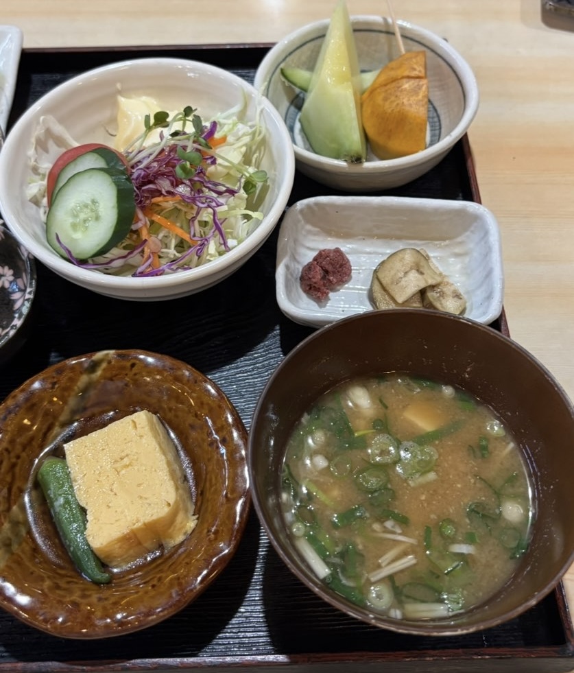 お食事処 兼市(豊田市) 小鉢たち