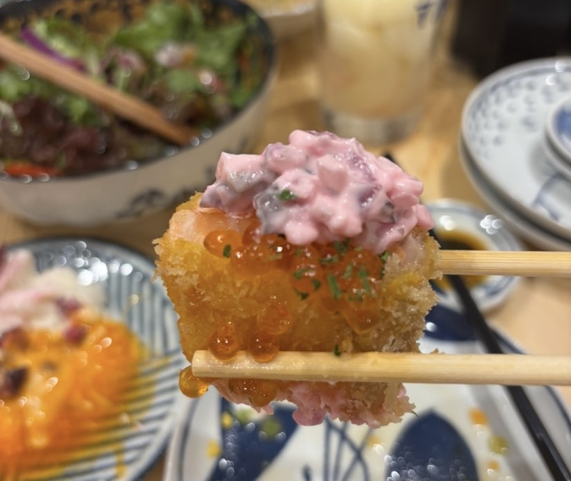 魚と7〜ととせぶん〜（豊田市駅）　サーモンのレアカツ