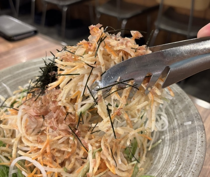 焼肉ぜっと KITAMACH 大根サラダ