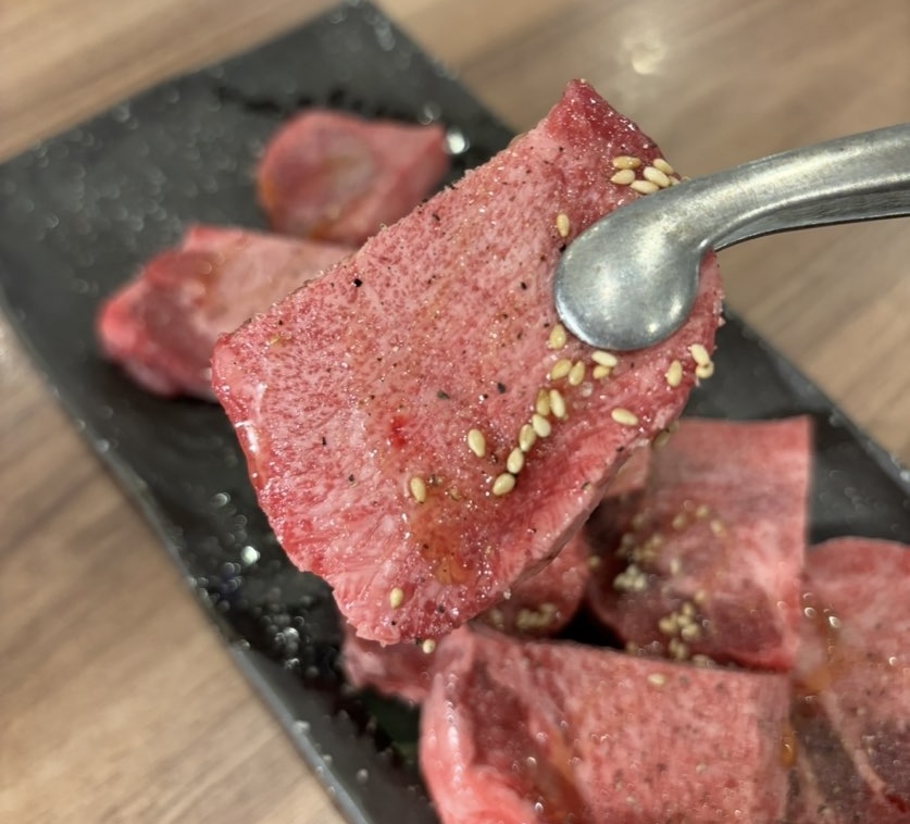 焼肉ぜっと KITAMACHI 厚切り上塩タン