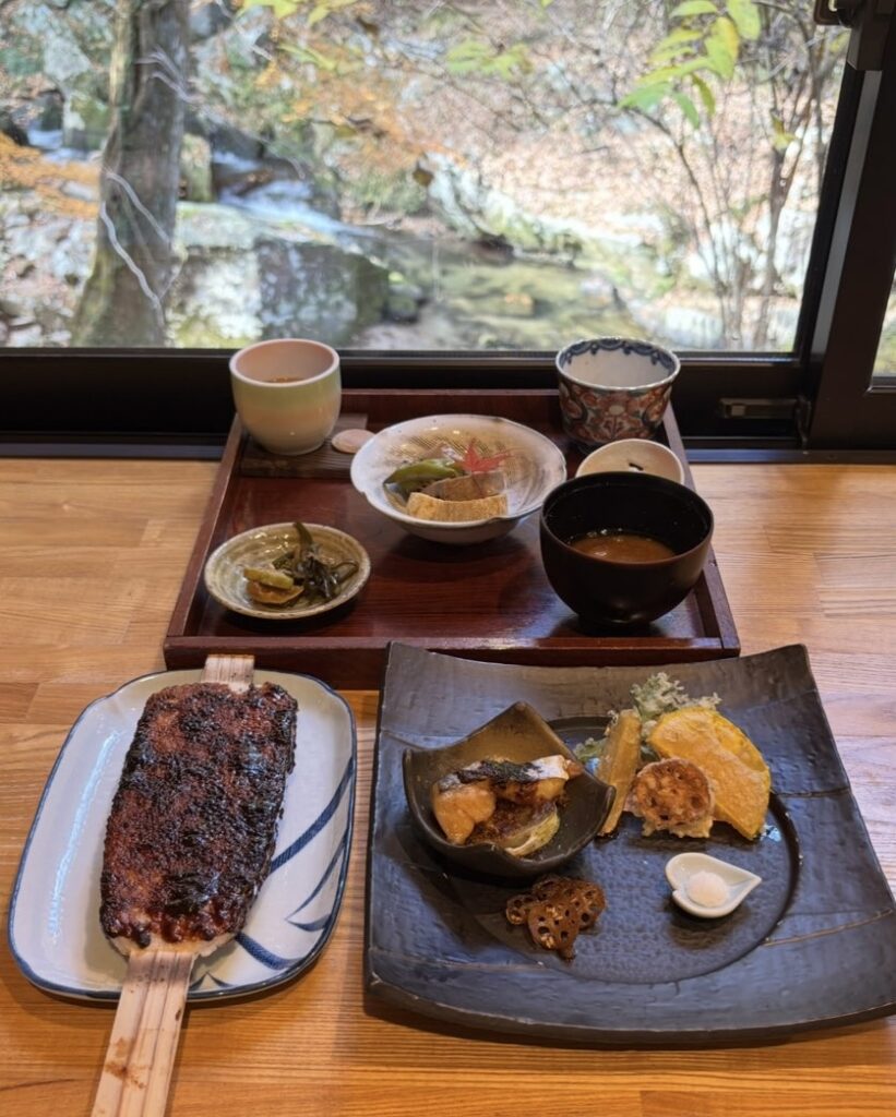 せせらぎの厨 すずしろ(豊田市) 口福ランチ