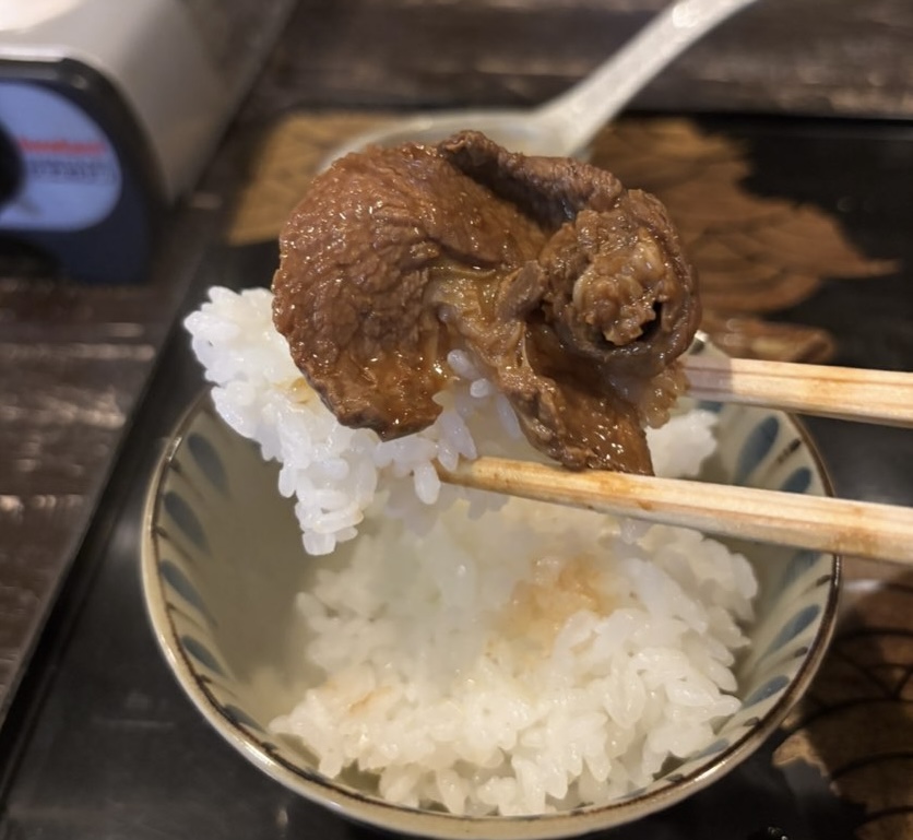 三河路(豊田市) 猪鍋とご飯一口