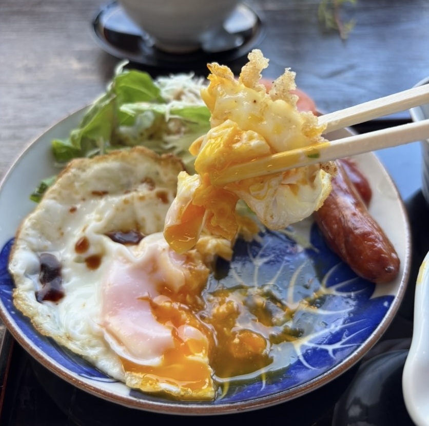 三河路(豊田市) 目玉焼き