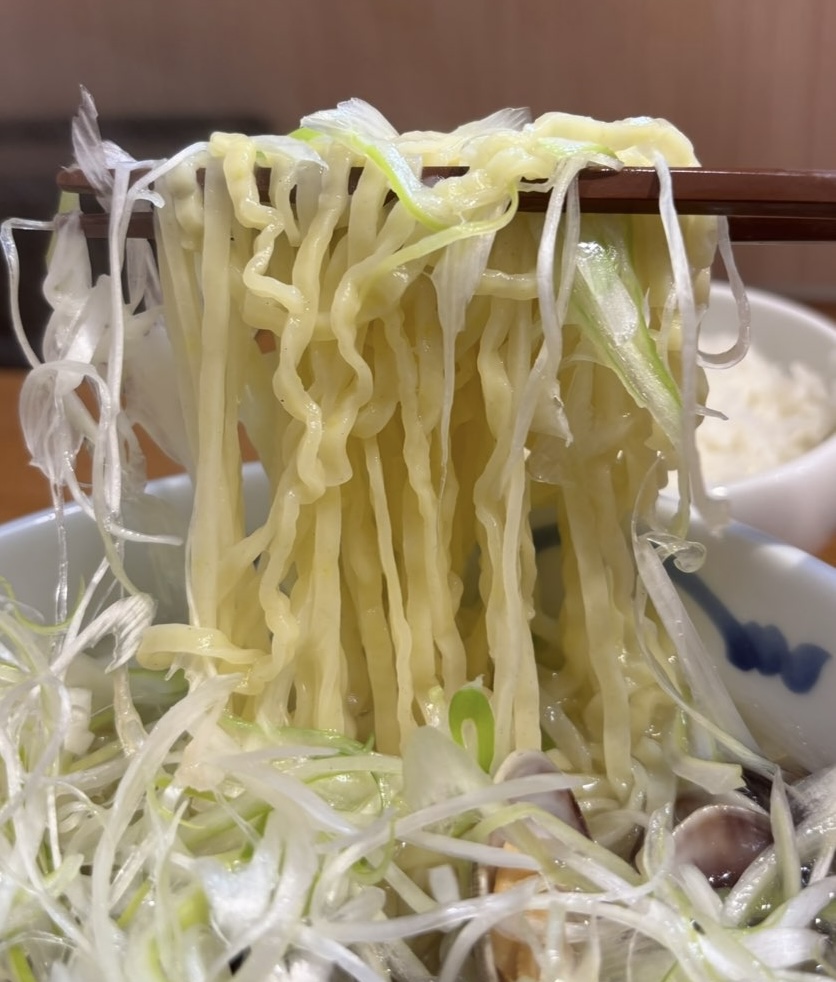 おはようキッチンだいくん(豊田市) あさりネギラーメンの麺