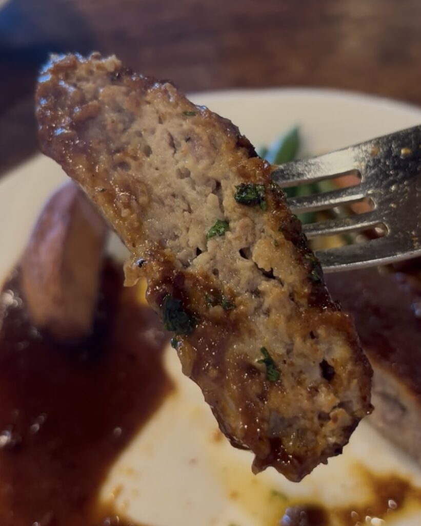 ビトーク （BITOKE）豊田市　デミグラスハンバーグ