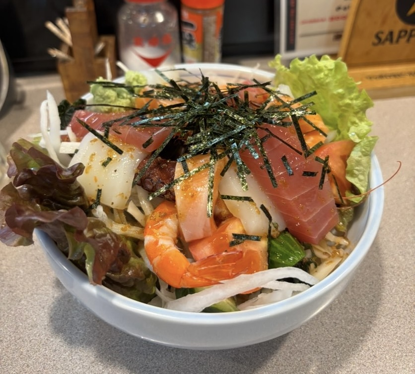 居酒屋たかせ（豊田市）　大根サラダ（海鮮サラダ）