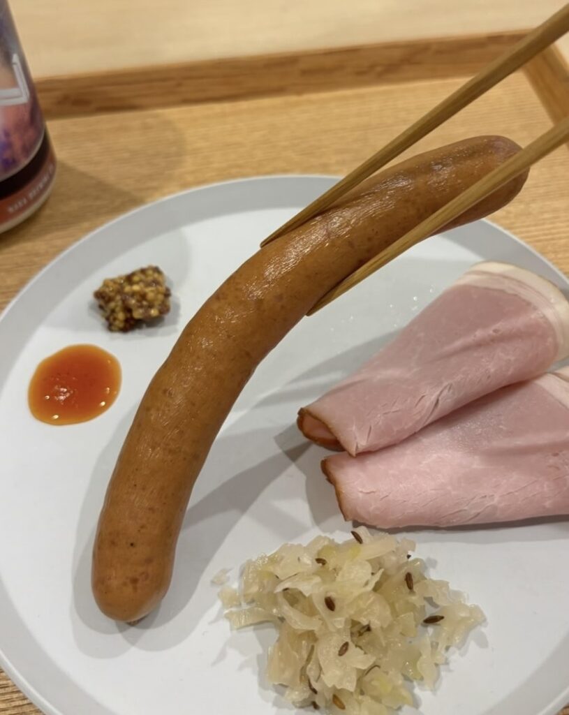 think(シンク)豊田市 TESIOのソーセージ