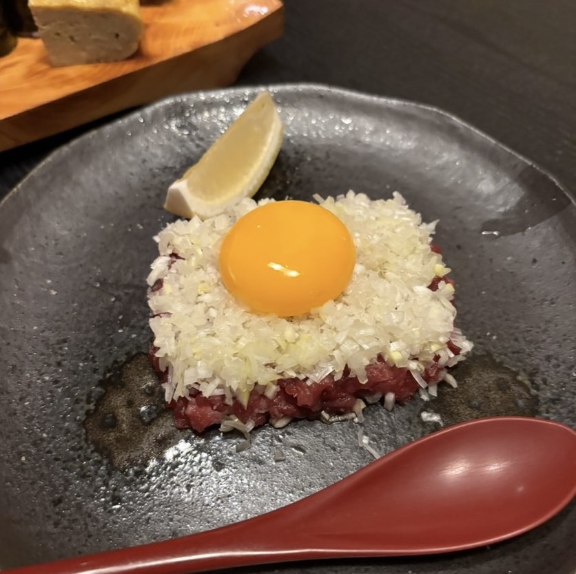 割烹・すし きさらぎ（豊田市）　海鮮塩ユッケ