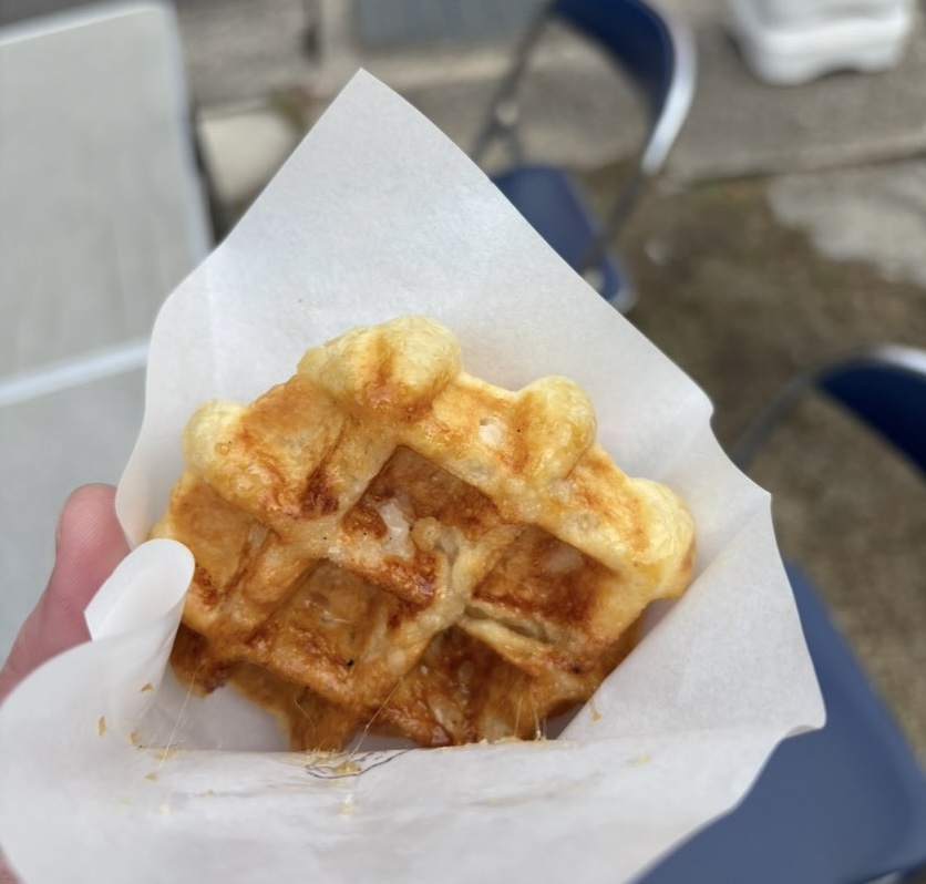 猿投神社 屋台のワッフル