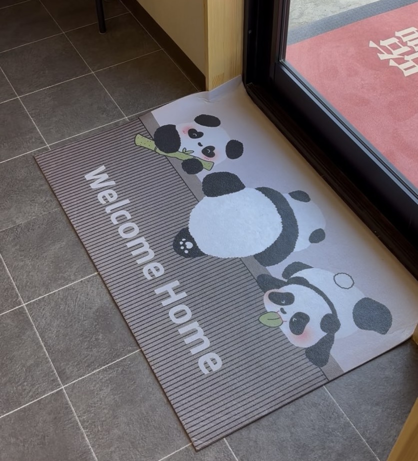 銘龍閣マーラータン（刈谷市）　店内のパンダ