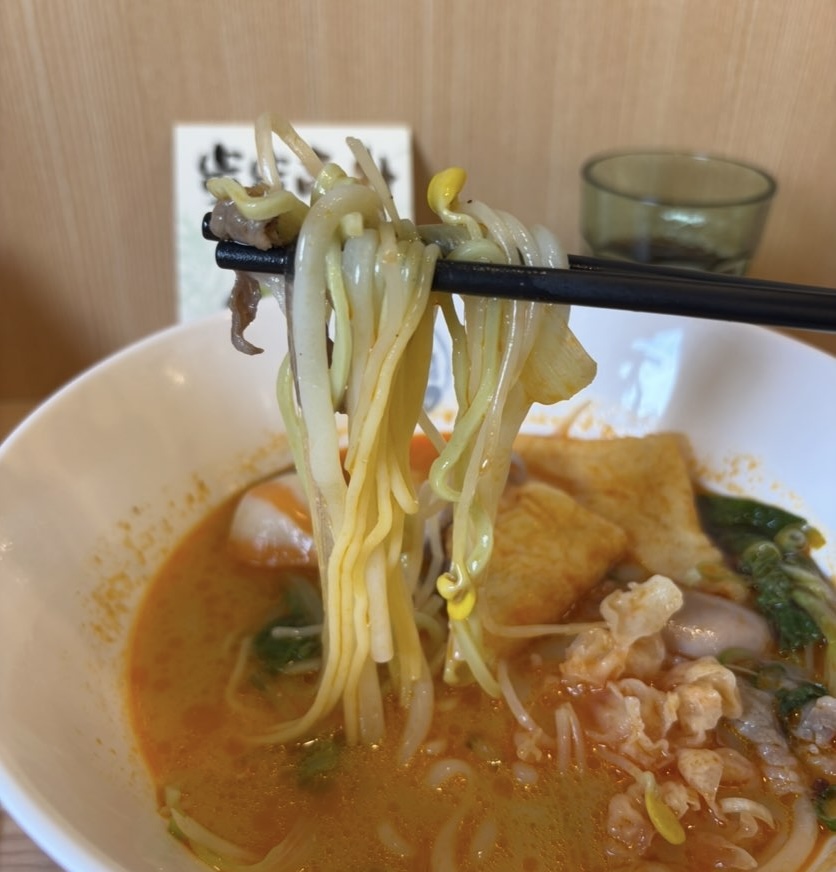 銘龍閣マーラータン（刈谷市）　麻辣湯の麺
