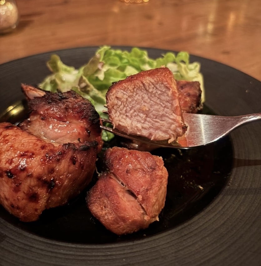 バーマリー（三河豊田）　もち豚のスペアリブ