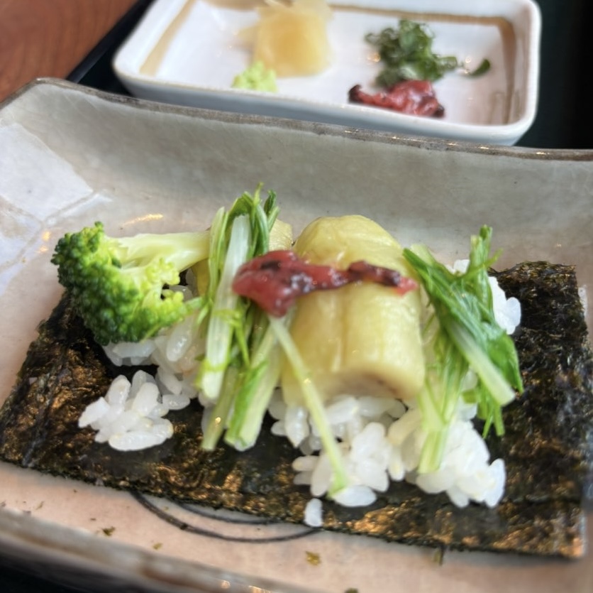 手巻き喫茶二巻（豊田市）　茄子の手巻き寿司