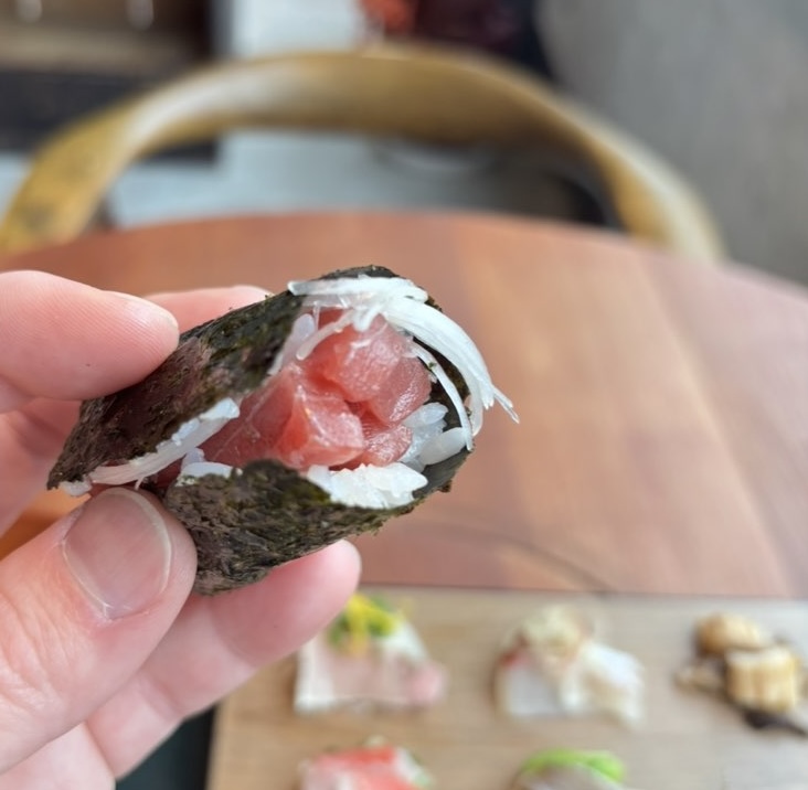 手巻き喫茶二巻（豊田市）　本鮪の手巻き寿司