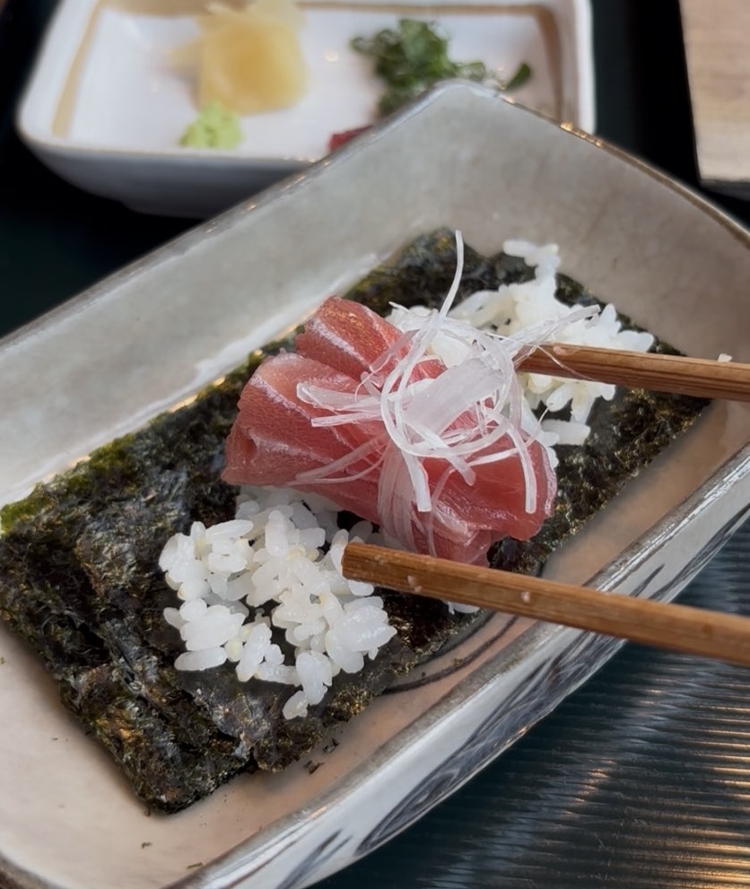 手巻き喫茶二巻（豊田市）　本鮪の手巻き寿司