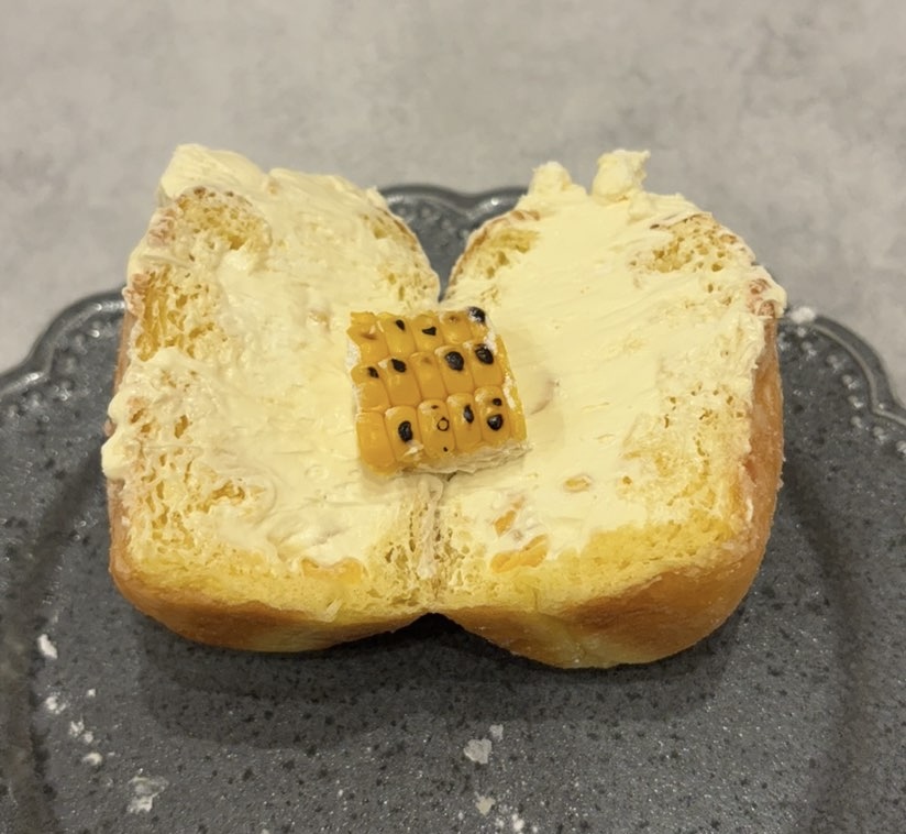 MOU DONUT（ムードーナツ） スイートコーンドーナツの断面