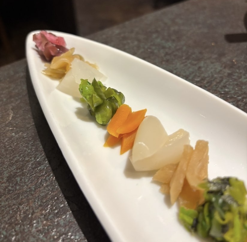 菜な蔵屋（豊田市）　漬物盛合せ