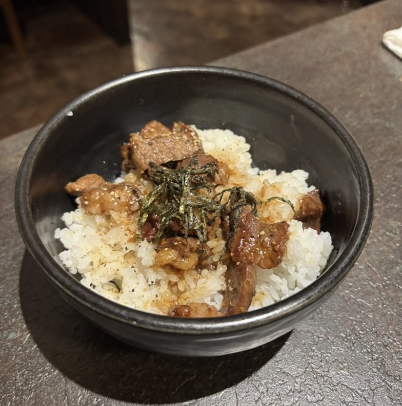 菜な蔵屋（豊田市）　ステーキ丼