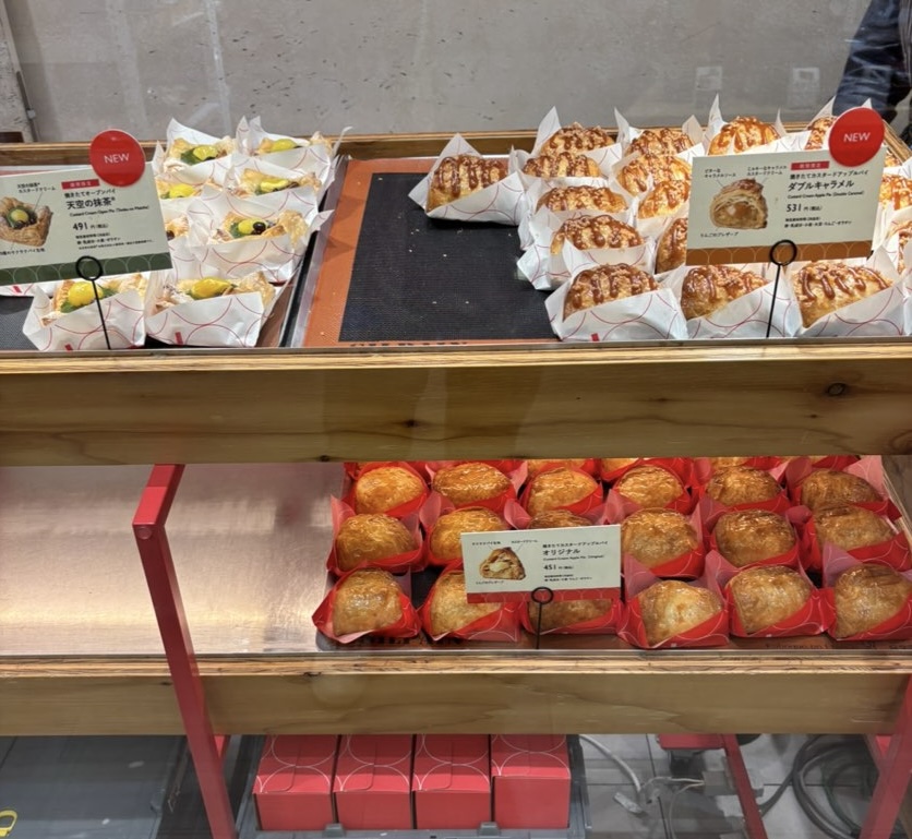 RINGO 三越豊田店 ショーケースの中