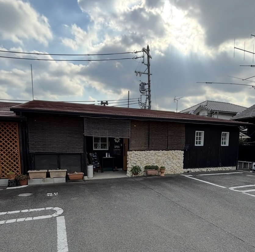 琉球cafe てぃーだかんかん（豊田市） 外観