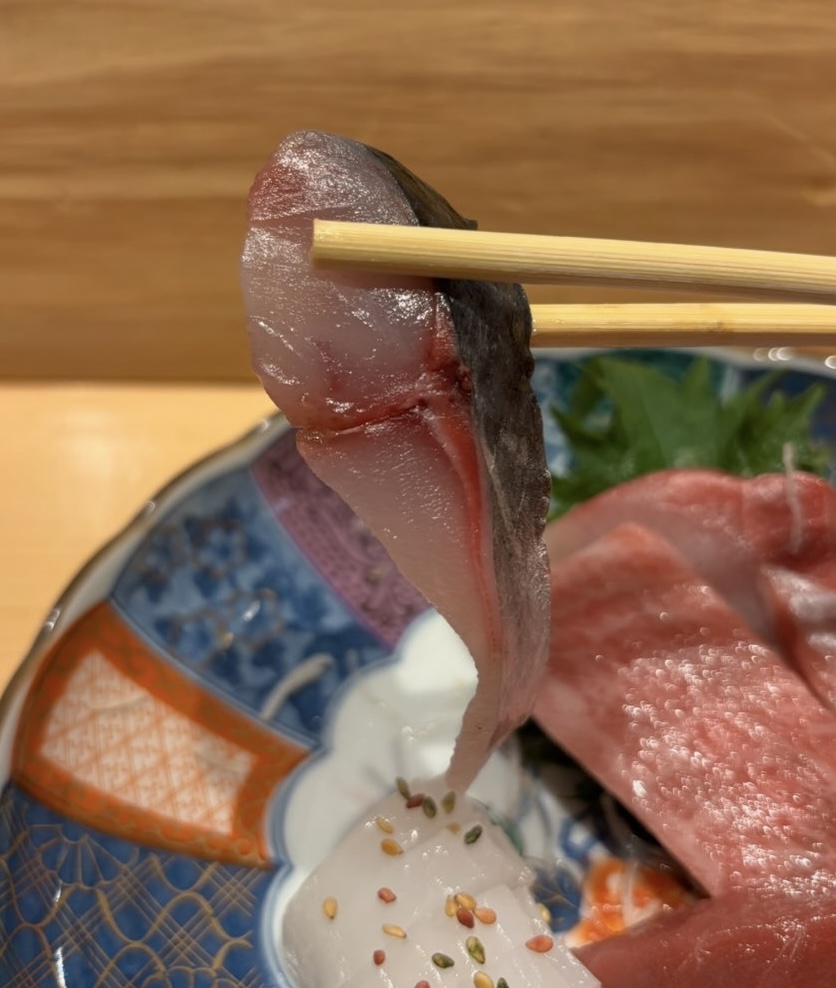 かき小屋 厚岸水産 豊田本店 　黄金のサバ