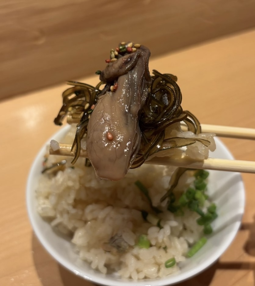 かき小屋 厚岸水産 豊田本店 　牡蛎飯