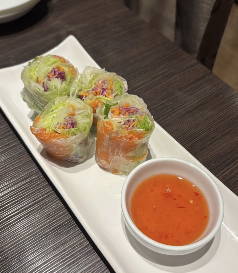 ベビーフェイス プラネッツ豊田店 サーモンの生春巻き