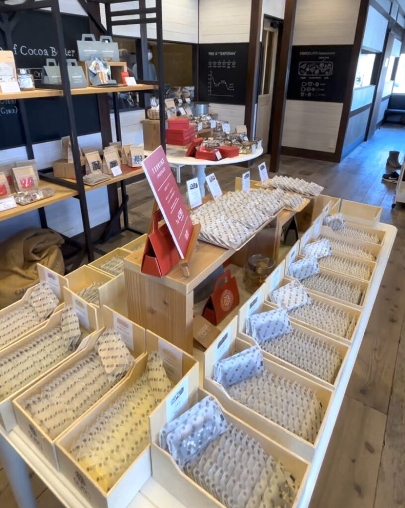 久遠チョコレート 豊田店　店内風景