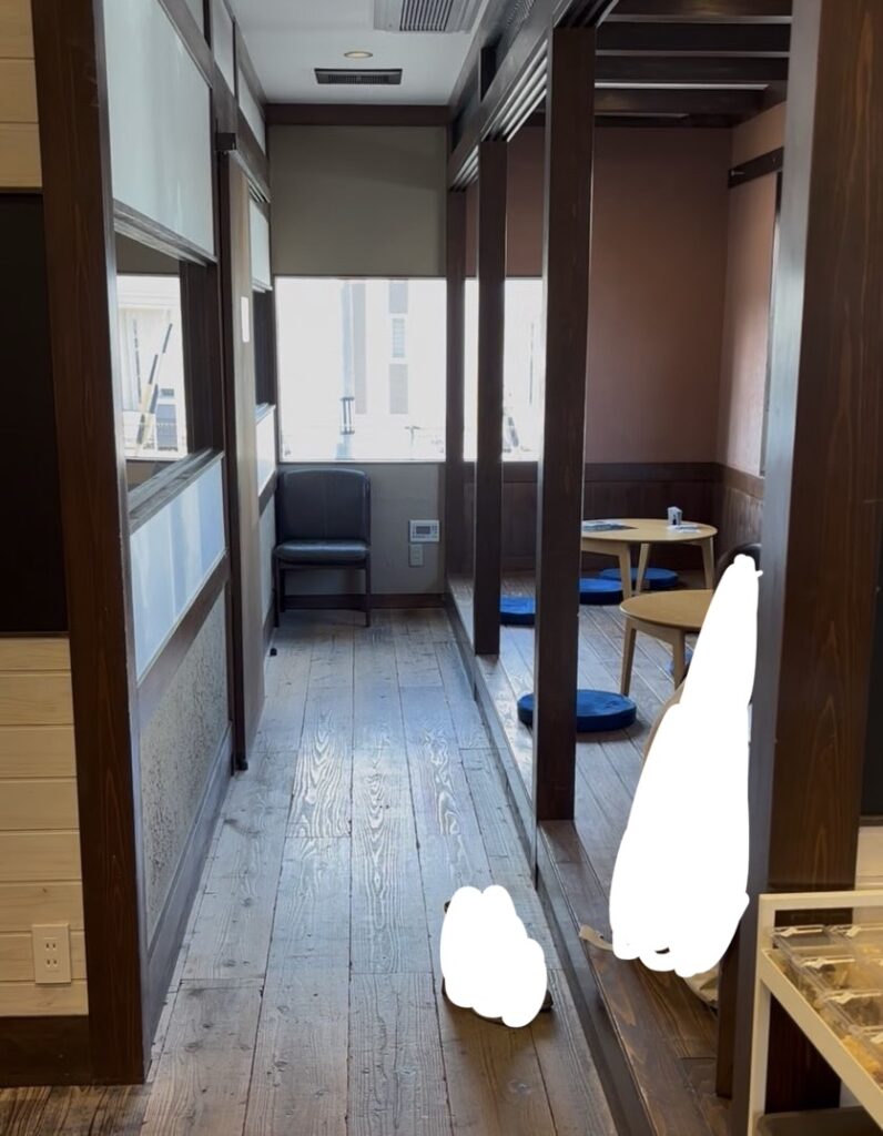 久遠チョコレート 豊田店 飲食スペース