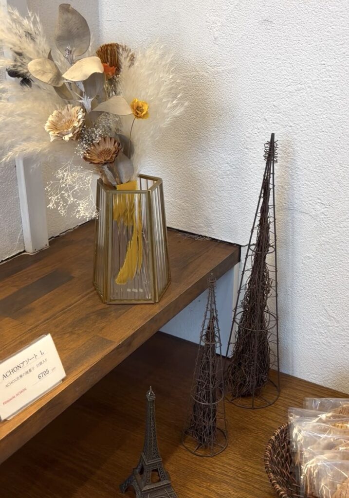 パティスリーアション（ACHON）　店内風景