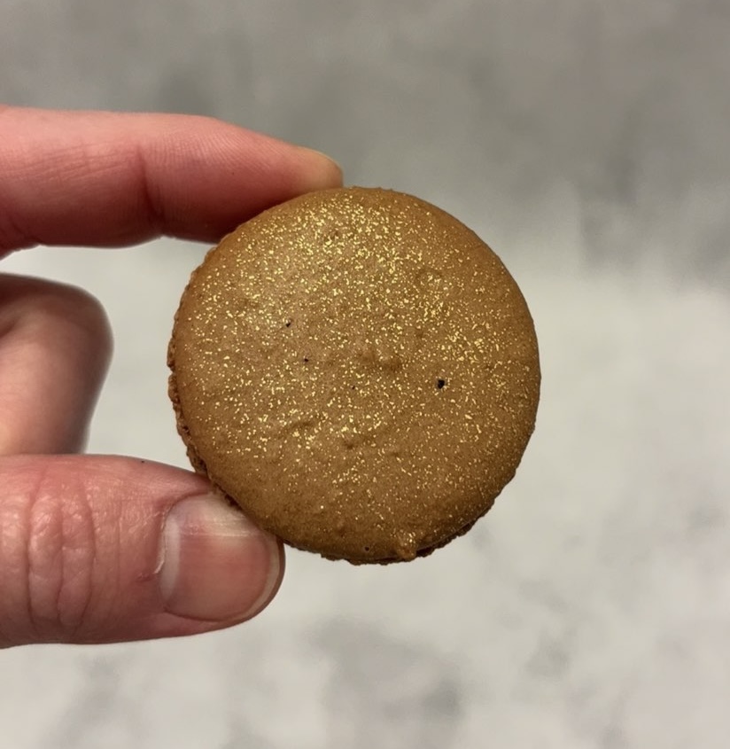 パティスリーアション（ACHON）　キャラメルマカロン