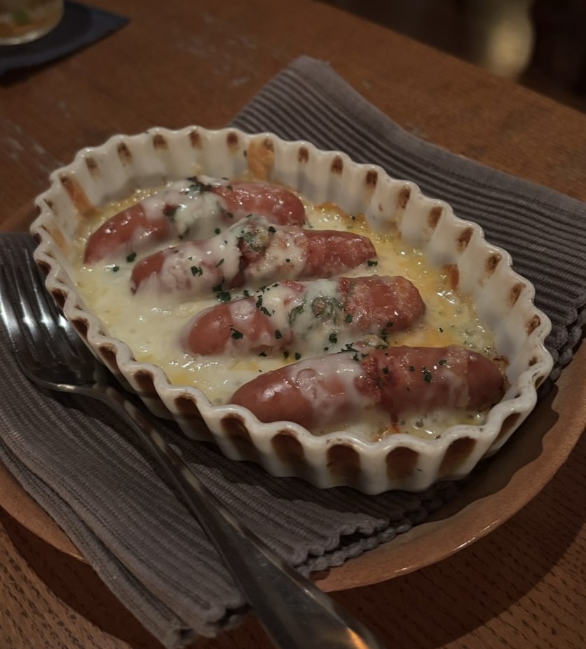 月見や（豊田市）　ウインナーのチーズ焼き