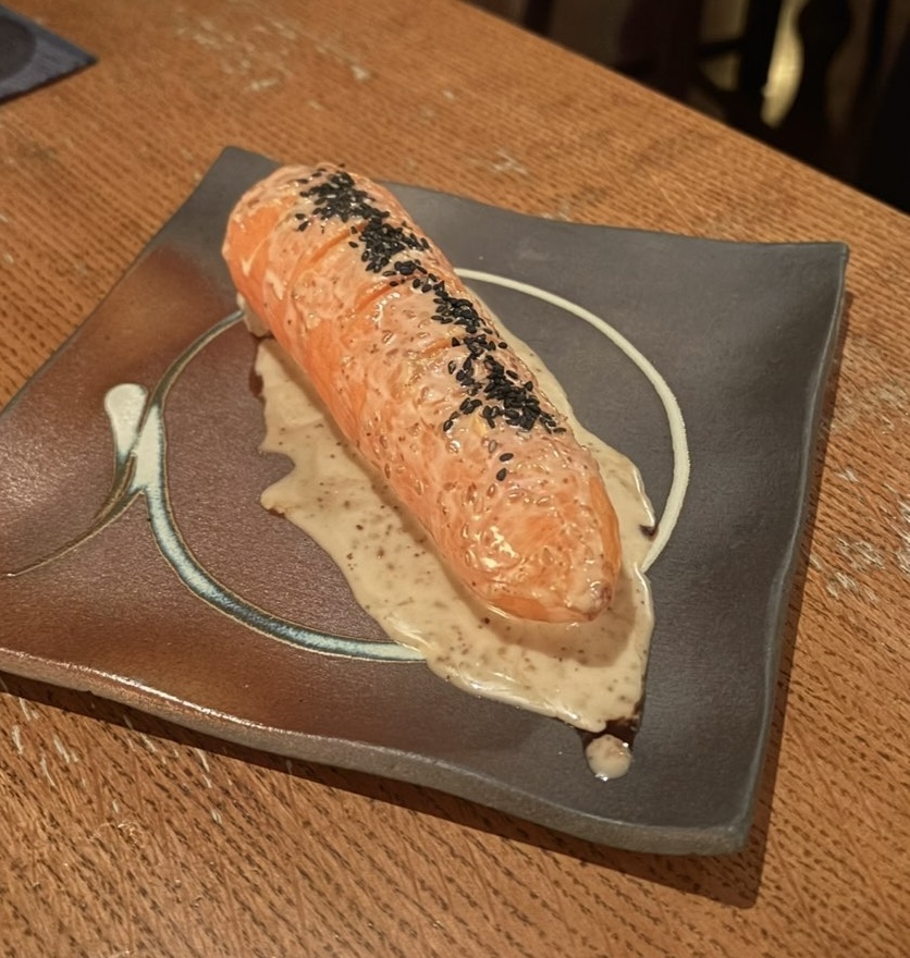 月見や（豊田市）　ふかしニンジン胡麻だれ