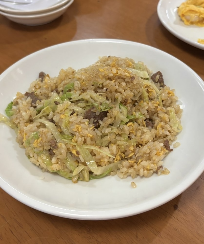 豊来飯店（豊田市）　牛肉レタスの炒飯